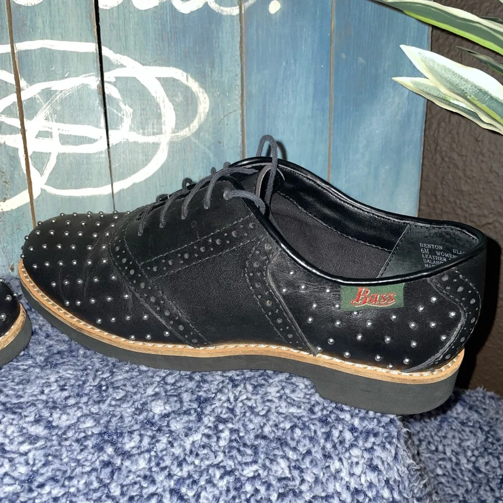 #19🎊🖤Vintage Great Condition G.H Bass & Co. 6 studded shoes - Picture 8 of 8